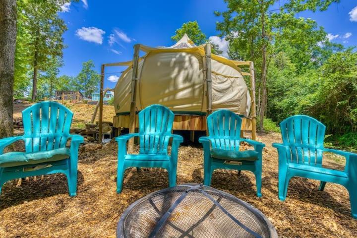 The Aries-A Stargazing, Luxury Glamping Tent Rogersville Exterior photo